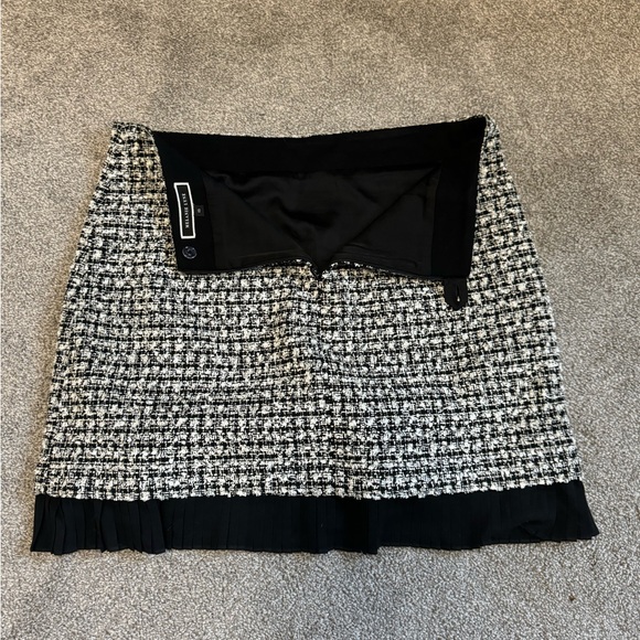 Fall skirt - Picture 2 of 3